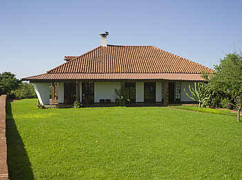 Bashay Rift Lodge: Seite vom Haupthaus Bashay Rift Lodge: Seite vom Haupthaus