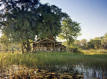 Belmond Eagle Island Lodge: Gästezelt von außen Belmond Eagle Island Lodge: Gästezelt von außen