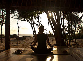 Kinondo Kwetu: Yoga am Meer