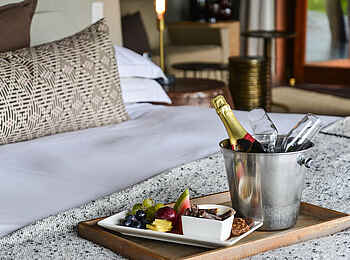 Madikwe Safari Lodge Dithaba: Zimmerservice 