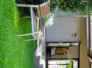 The Elegant Guesthouse: Im Garten