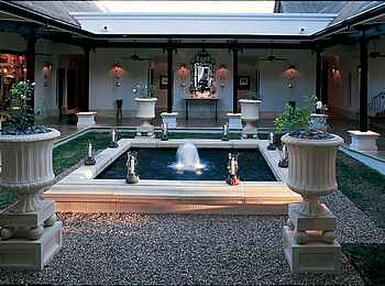 The Royal Livingstone: Innenhof und Arkaden The Royal Livingstone: Innenhof und Arkaden