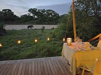 &Beyond Ngala Tented Camp: Blick von der eigenen Terrasse