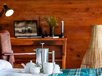 Kaskaz Mara Camp: Kaffee am Bett