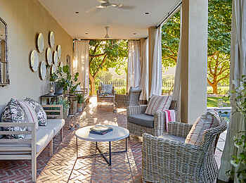 La Clé Lodge: Poolhaus La Clé Lodge: Poolhaus