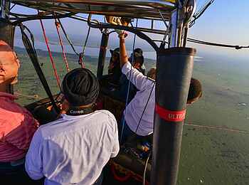 Murchison Falls Ballonfahrt: Brenner anwerfen