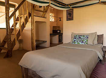 Murchison River Lodge: Stiege zur oberen Etage