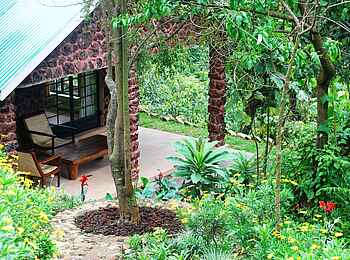 Clouds Mountain Gorilla Lodge: Gästechalet