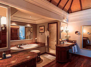 Constance Prince Maurice: Bad in der Junior Suite Constance Prince Maurice: Bad in der Junior Suite