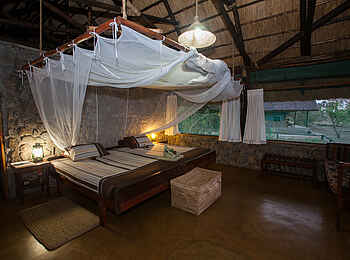 Mvuu Camp: Innenansicht eines Gästechalets