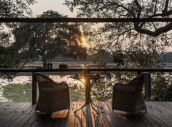 Sanguni Safari Lodge: Die Veranda