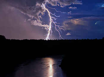 Chilo Ivory Trail Adventure: Blitzeinschlag