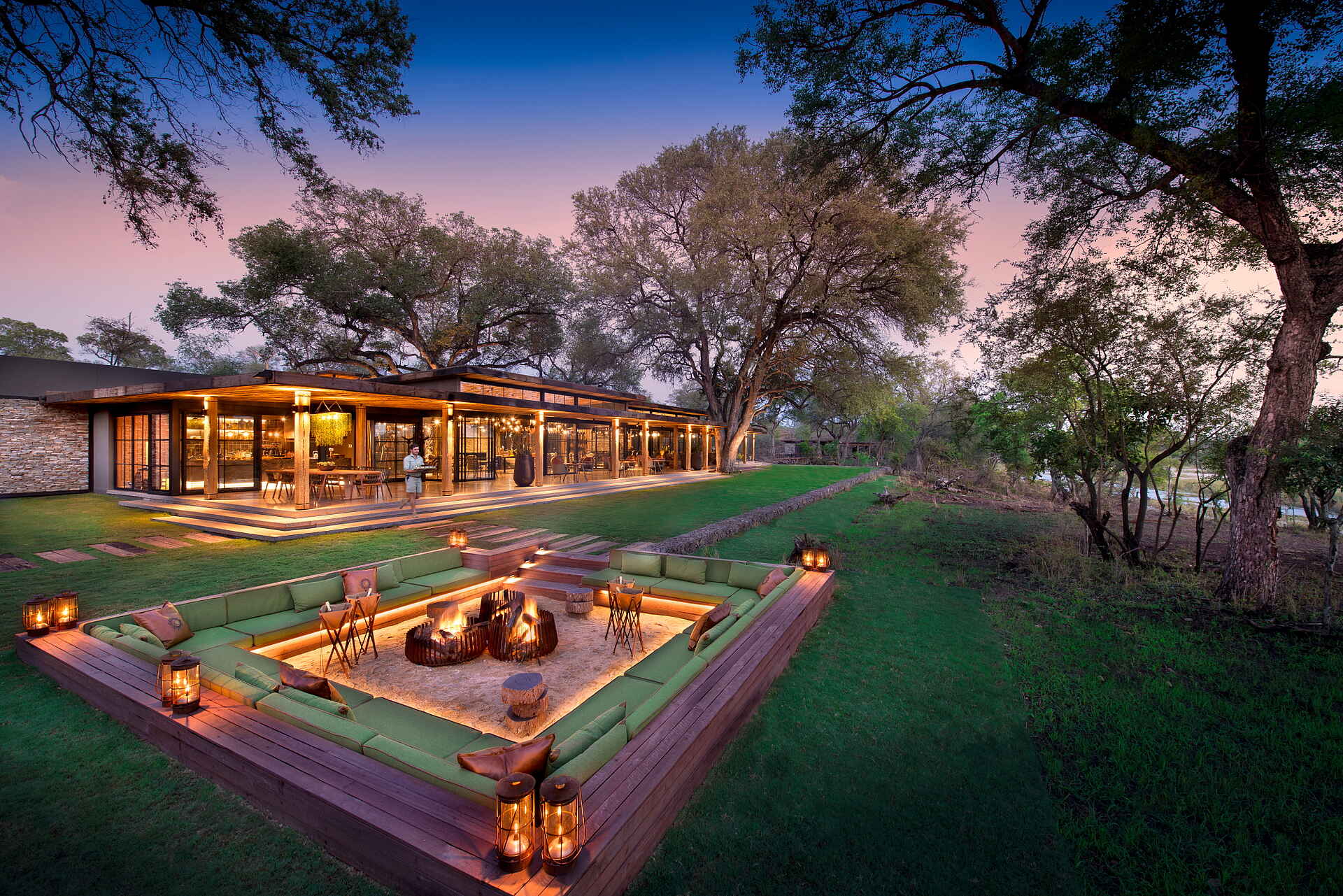 Tengile River Lodge: Feuerplatz