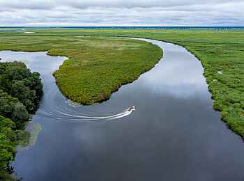 Okavango Spirit: Im Beiboot unterwegs Okavango Spirit: Im Beiboot unterwegs