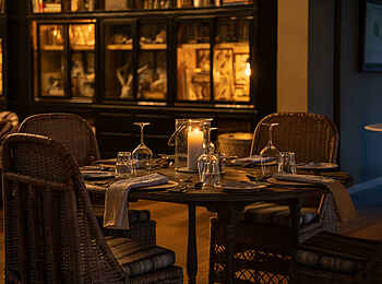 Thornybush Game Lodge: Dinner Thornybush Game Lodge: Dinner