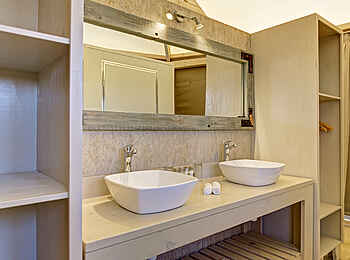 Desert Hills Glamping: Waschbecken Desert Hills Glamping: Waschbecken