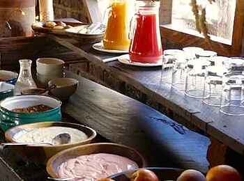 Roy's Restcamp: Frühstücksbuffet