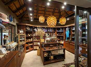 Leopard Hills: Der Andenkenladen