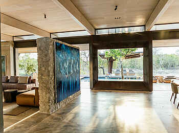 Cheetah Plains Mapogo House: Blick aus dem Esszimmer Cheetah Plains Mapogo House: Blick aus dem Esszimmer