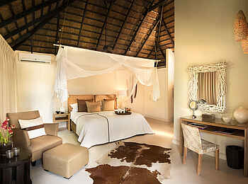 Lion Sands River Lodge: Geschmackvolles Schlafzimmer