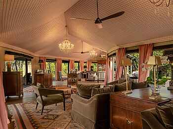 Paradise Plains Camp: Loungebereich