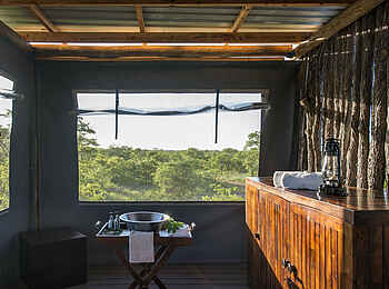 Motswari Game Lodge: Bad im Giraffe's Nest