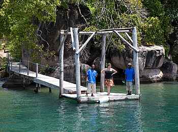 Mumbo Island Camp: Willkommen am Steg