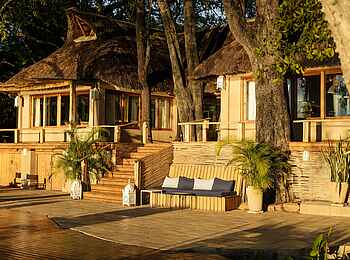 Tongabezi Lodge: Blick auf das Restaurant