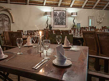 Bayete Guest Lodge: Restaurant