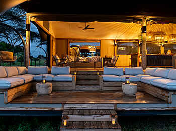 Lemala Nanyukie Lodge: Gemütliche Lounge Lemala Nanyukie Lodge: Gemütliche Lounge