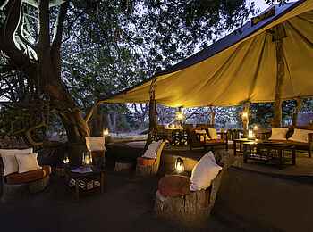 Tena Tena Camp: Lounge