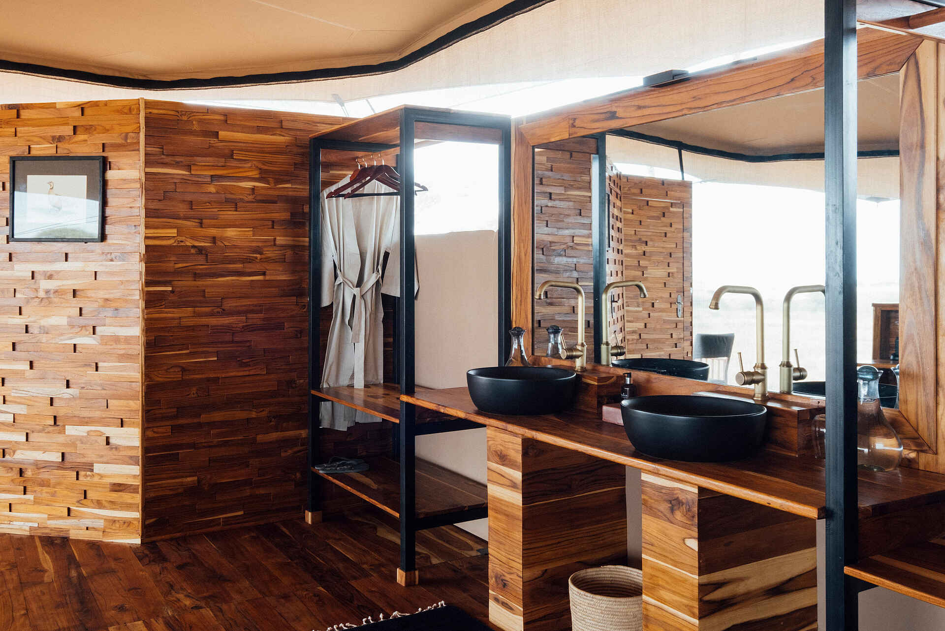 Usangu Expedition Camp: Waschtisch