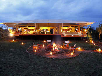 Mara Bushtops: Beleuchtete Leopard