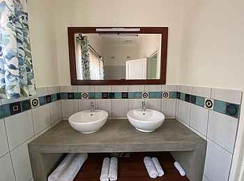 Pioneers Victoria Falls: Doppelwaschtisch Pioneers Victoria Falls: Doppelwaschtisch