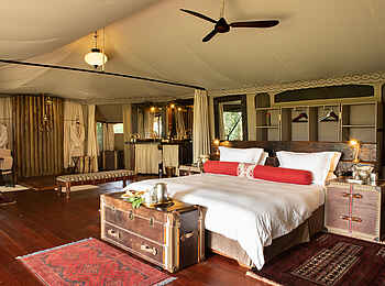 Mara Plains Jahazi: Gästezelt Innenbereich