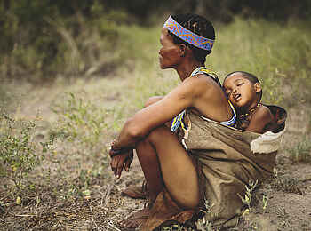 Moela Safari Lodge: Begegnung mit den San Bushmen