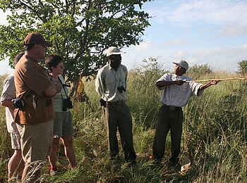 Tau Pan Camp: Begegnung mit Angehörigem der San