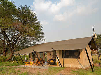 Ubuntu Migration Camp: Family Tent Ansicht