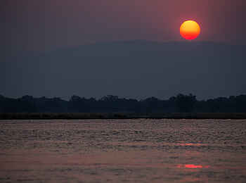 Chikwenya Camp: Abendsonne
