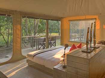 Kichwa Tembo Tented Camp: Schlafzimmer in Superior-Unterkunft Kichwa Tembo Tented Camp: Schlafzimmer in Superior-Unterkunft