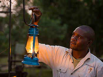 Mukambi Safari Lodge: Romantische Beleuchtung Mukambi Safari Lodge: Romantische Beleuchtung