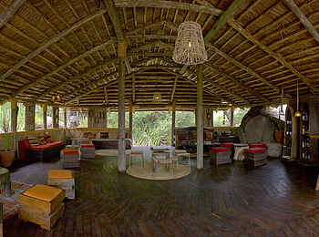 Olduvai Camp: Lounge und Bar