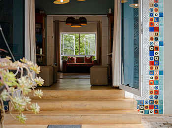 PheZulu Guest Lodge: Eingang zur Lodge