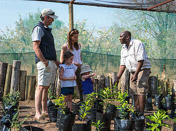 Toka Leya Camp: Camptour Toka Leya Camp: Camptour