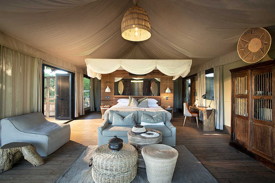 Nyamatusi Camp: Schlafzimmer und Wohnzimmer Nyamatusi Camp: Schlafzimmer und Wohnzimmer