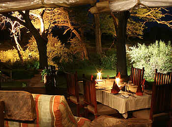 Elephant Valley Lodge: Dinner Elephant Valley Lodge: Dinner