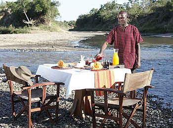 Mara Ngenche Camp: Lunch am Flussufer