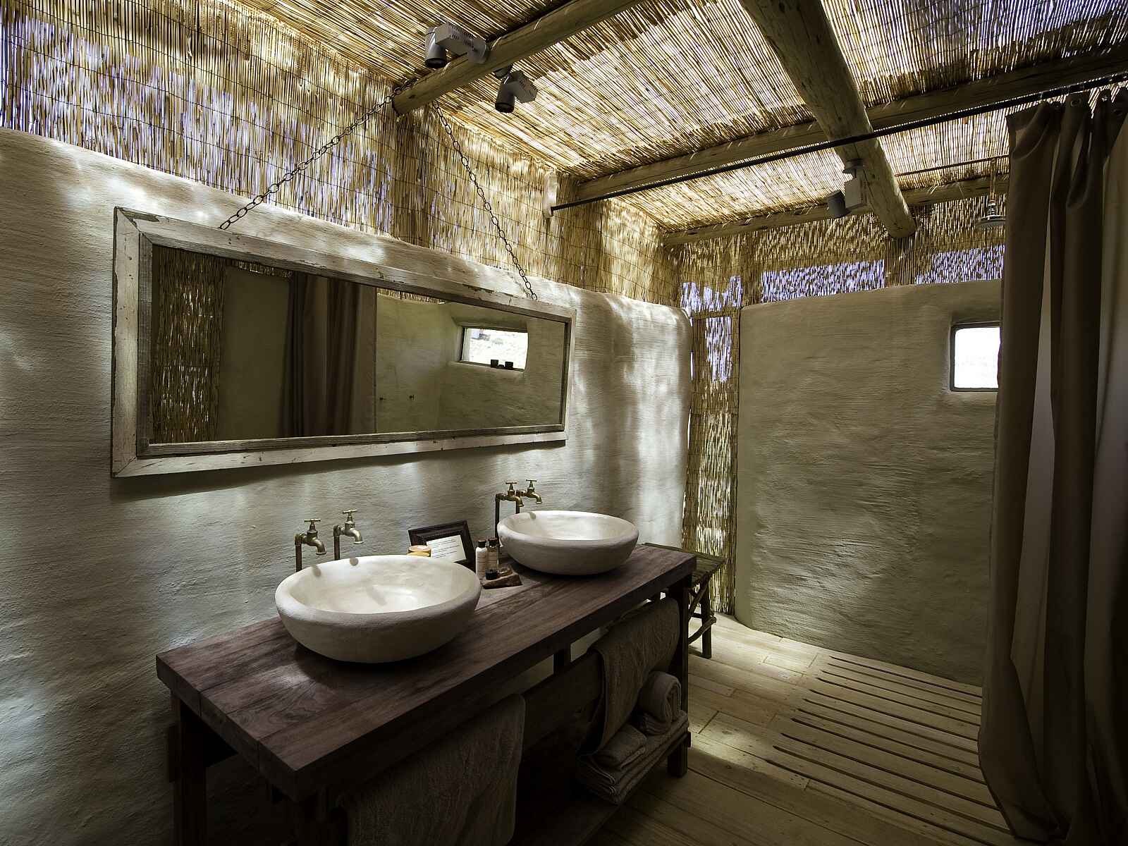 Damaraland Camp: Gästebad Damaraland Camp: Gästebad