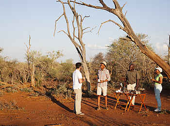 Molori Safari Lodge: Pause mit Snacks im Busch