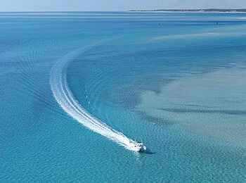 Azura Marlin Beach: Motorbootexkursion bei Flut